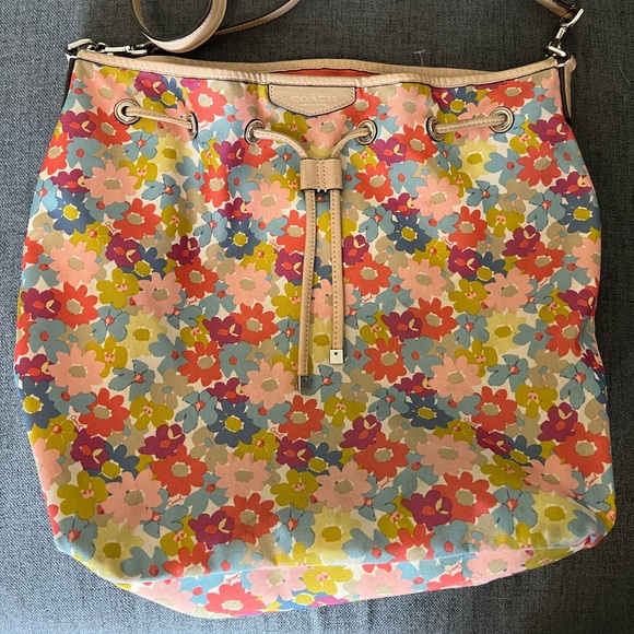 COACH Floral Drawstring Canvas Bucket Shoulder Bag Purse - Picture 4 of 10